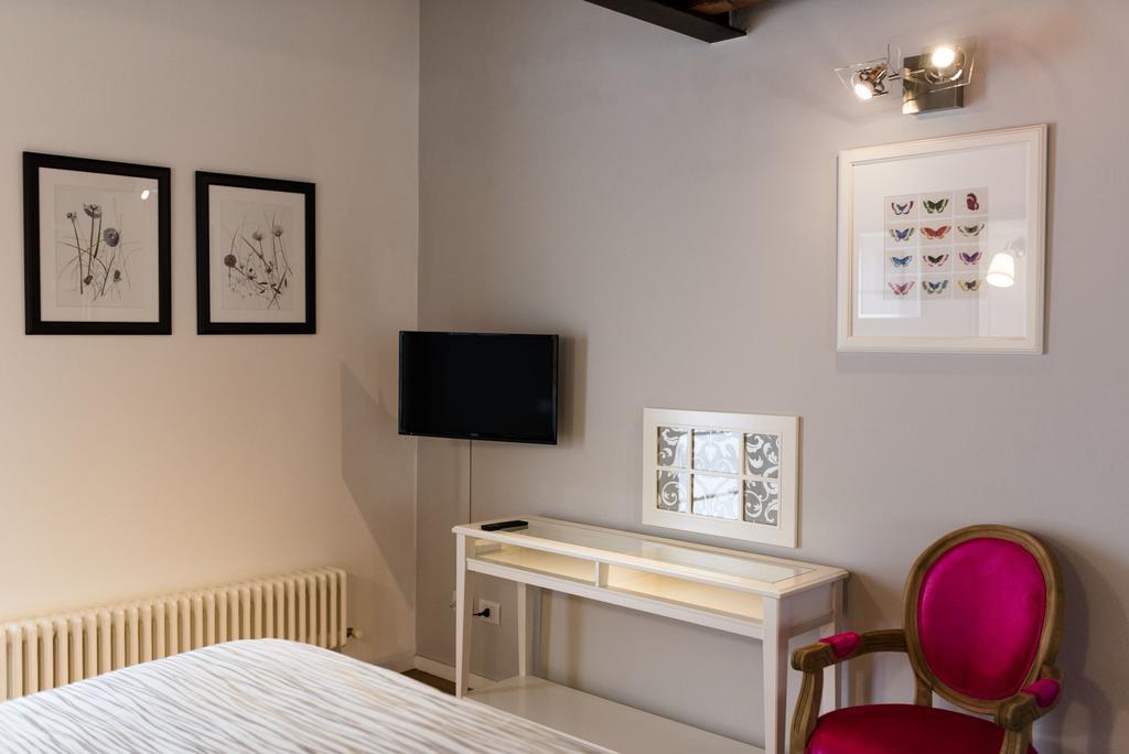 Duomo Guesthouse Piacenza Szoba fotó